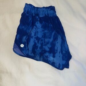 Hotty Hot Low-Rise Lined 2.5 Lulu Lemon Short Blue